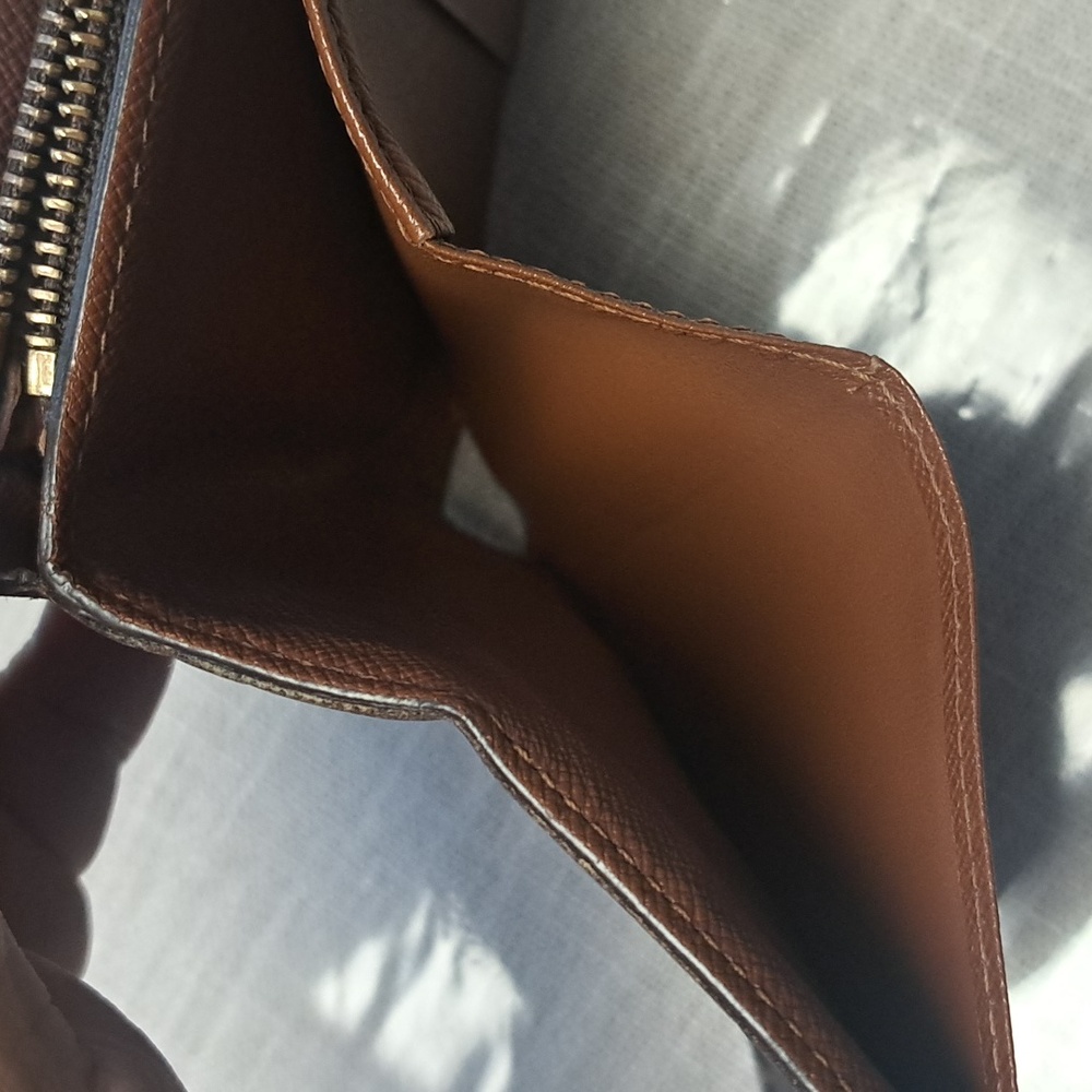 Louis Vuitton Monogram compact zippe wallet